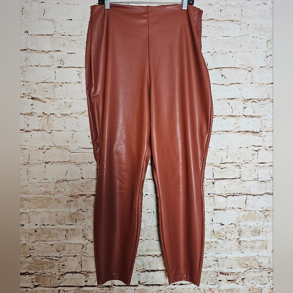 Forever 21 Faux Leather High-Waist Leggings in Rust Brown